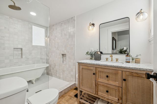 1012 S High St, Columbia, TN 38401