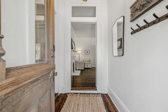 1012 S High St, Columbia, TN 38401