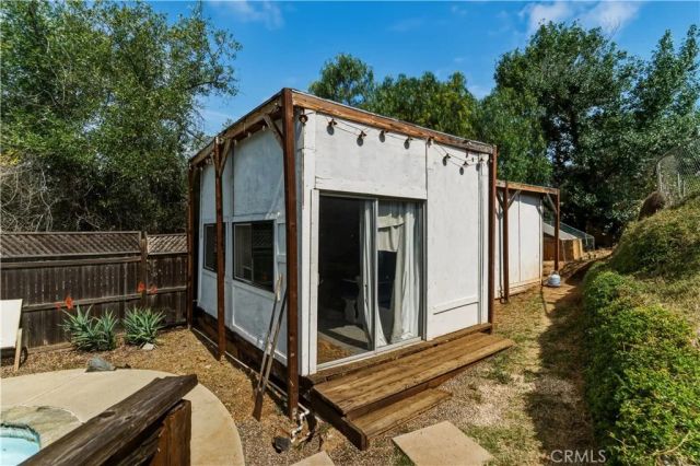 2251 S Stage Coach Lane, Fallbrook, CA 92028