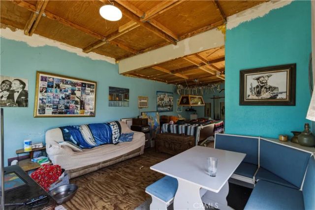 2251 S Stage Coach Lane, Fallbrook, CA 92028