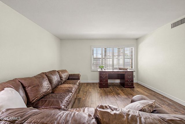 5102 N 31ST Place 412, Phoenix, AZ 85016