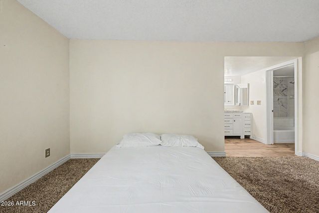 5102 N 31ST Place 412, Phoenix, AZ 85016