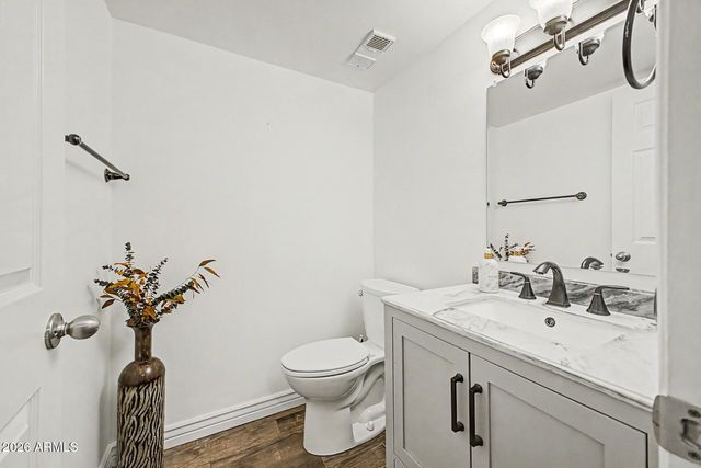 5102 N 31ST Place 412, Phoenix, AZ 85016