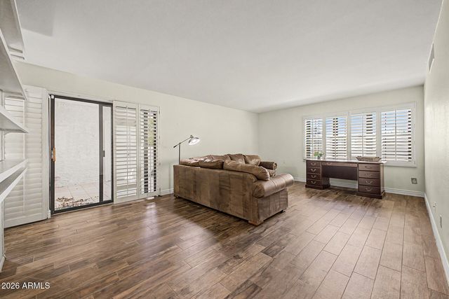 5102 N 31ST Place 412, Phoenix, AZ 85016