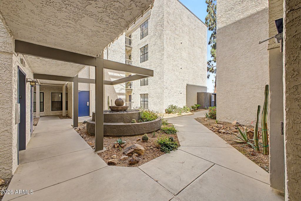 5102 N 31ST Place 412, Phoenix, AZ 85016 — photo 3