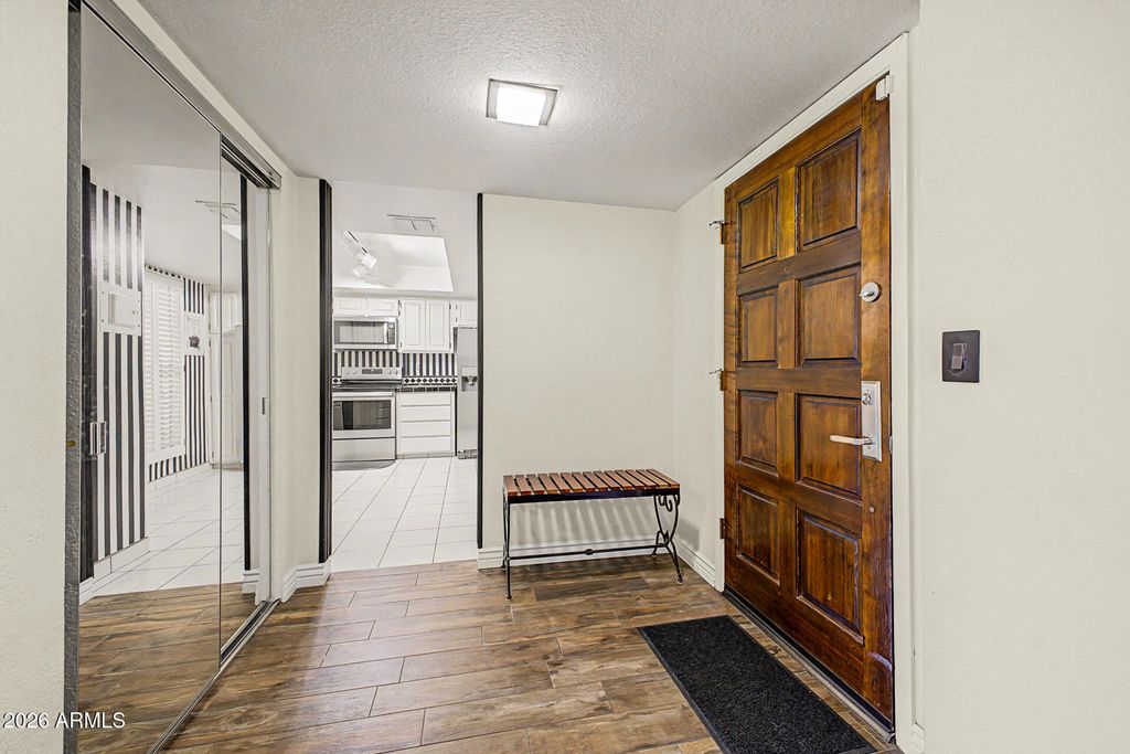 5102 N 31ST Place 412, Phoenix, AZ 85016 — photo 5