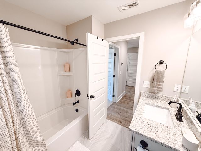 8529 Ari Lane, Chattanooga, TN 37421