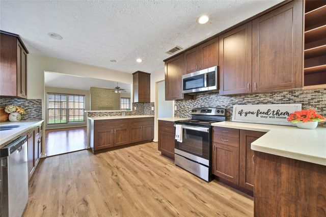 14611 Cypress Valley Drive, Cypress, TX 77429