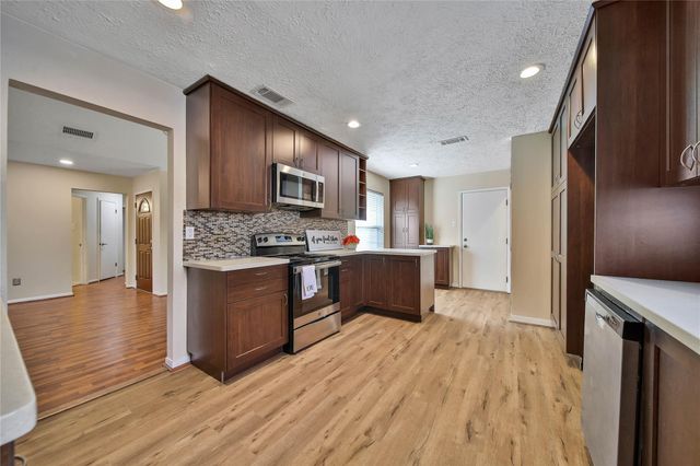 14611 Cypress Valley Drive, Cypress, TX 77429