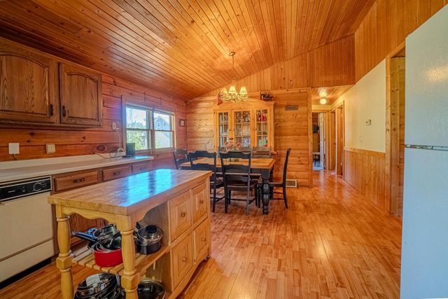 N10299 18th Avenue, Necedah, WI 54646
