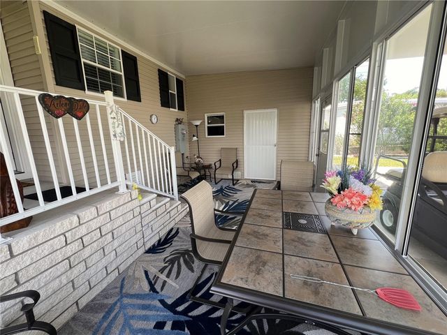 7316 AMERICANA DRIVE NE 146, St Petersburg, FL 33702