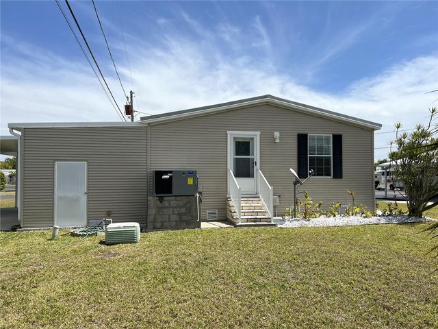 7316 AMERICANA DRIVE NE 146, St Petersburg, FL 33702