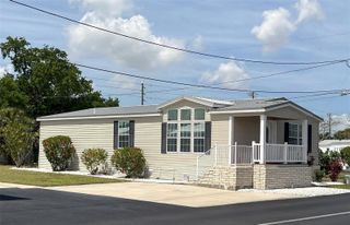 7316 AMERICANA DRIVE NE 146, St Petersburg, FL 33702