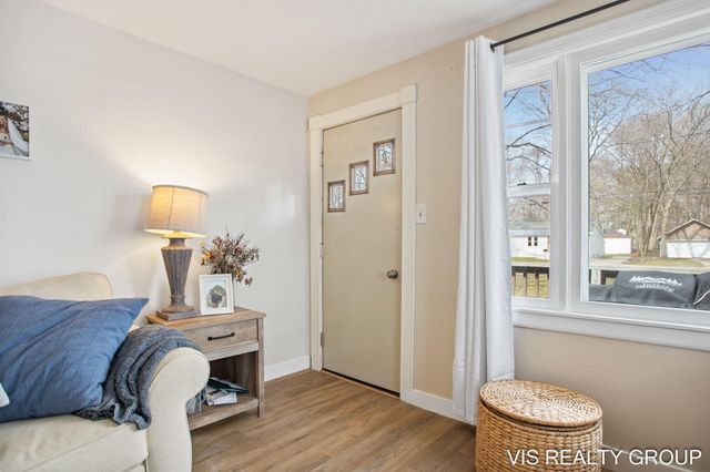 907 Wilson Avenue, Norton Shores City, MI 49441