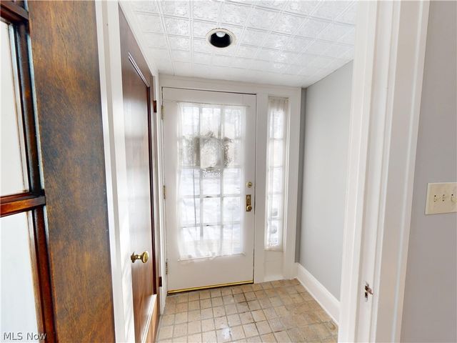 3001 Coleridge Road, Cleveland Heights, OH 44118