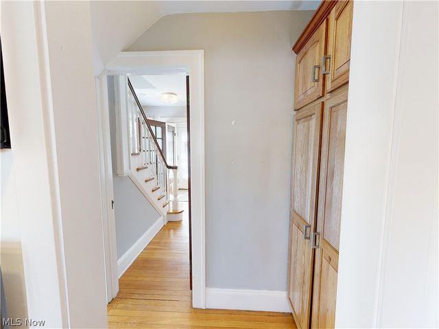 3001 Coleridge Road, Cleveland Heights, OH 44118