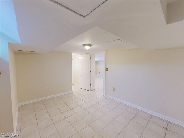 3001 Coleridge Road, Cleveland Heights, OH 44118