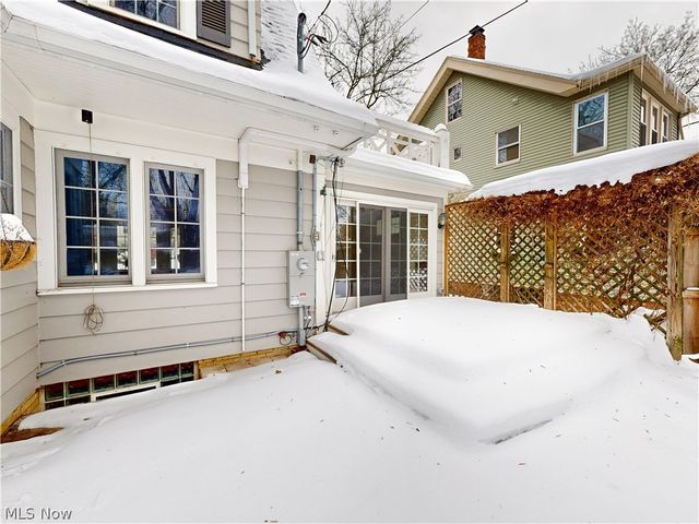 3001 Coleridge Road, Cleveland Heights, OH 44118