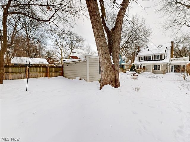 3001 Coleridge Road, Cleveland Heights, OH 44118