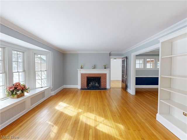 3001 Coleridge Road, Cleveland Heights, OH 44118