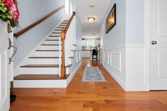 133 Apricot St, Worcester, MA 01603