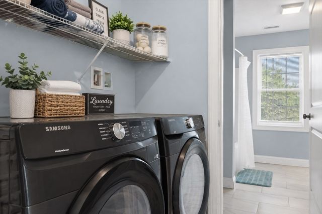 133 Apricot St, Worcester, MA 01603
