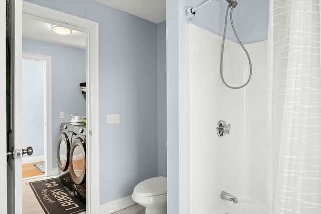 133 Apricot St, Worcester, MA 01603