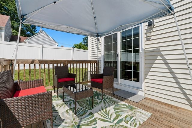 133 Apricot St, Worcester, MA 01603