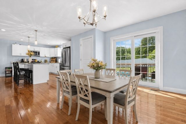 133 Apricot St, Worcester, MA 01603