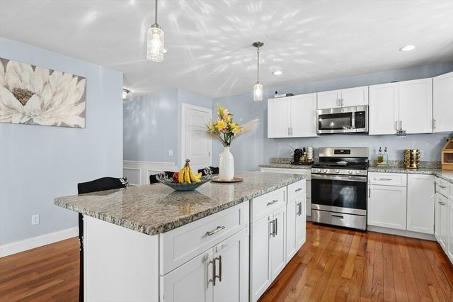 133 Apricot St, Worcester, MA 01603
