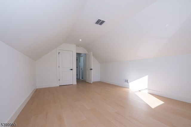 74 E 9Th St, Clifton City, NJ 07011