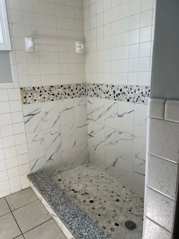 29 Freeman St 6, Stoughton, MA 02072