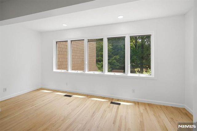 6 Old Quarry Road, Englewood, NJ 07631