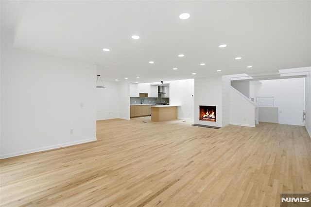 6 Old Quarry Road, Englewood, NJ 07631
