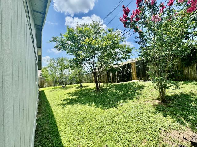 5105 Purple Sage DR Unit B, Austin, TX 78724