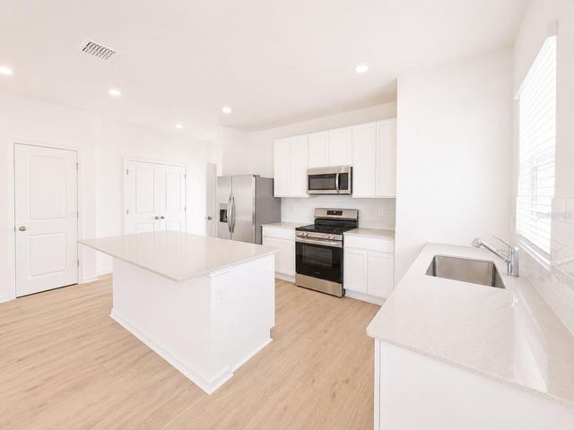 5115 LOYALTY DRIVE, St Cloud, FL 34772
