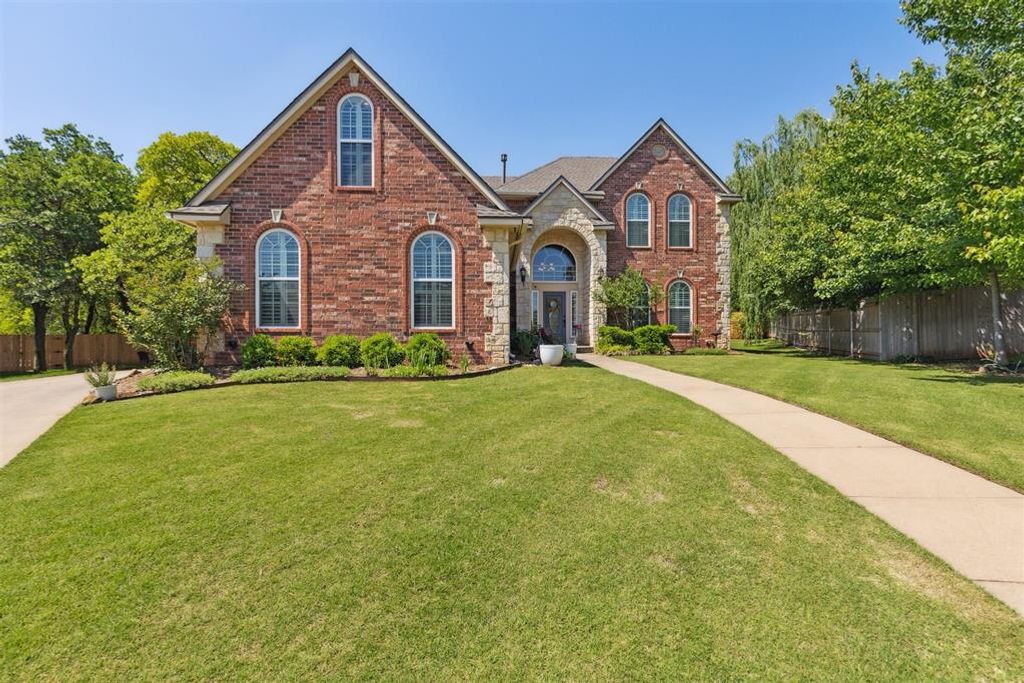 Image 1 of property listing at 3601 Derby Run Drive, Edmond, OK 73034
