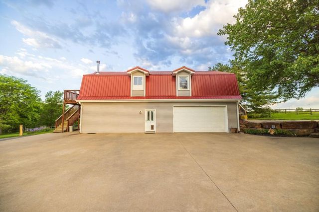 32506 E Hammond Road, Grain Valley, MO 64029