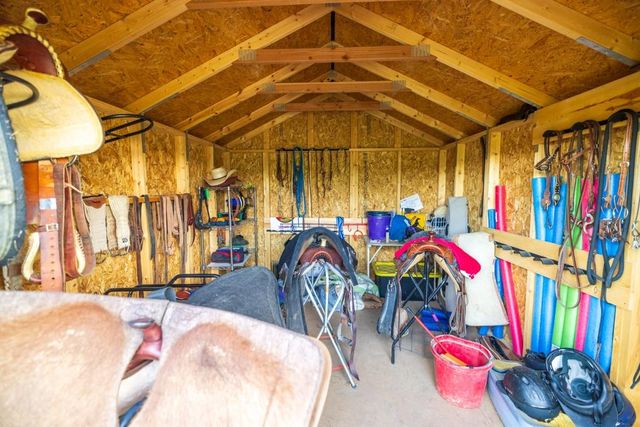 32506 E Hammond Road, Grain Valley, MO 64029
