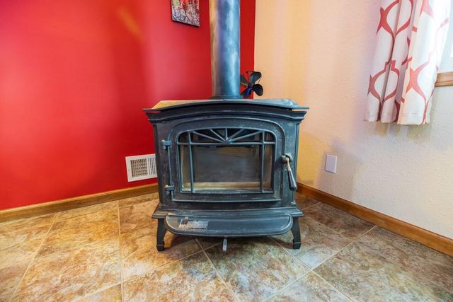 32506 E Hammond Road, Grain Valley, MO 64029