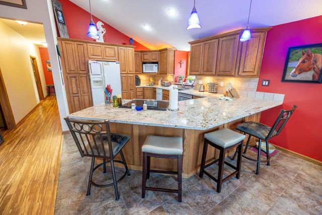 32506 E Hammond Road, Grain Valley, MO 64029