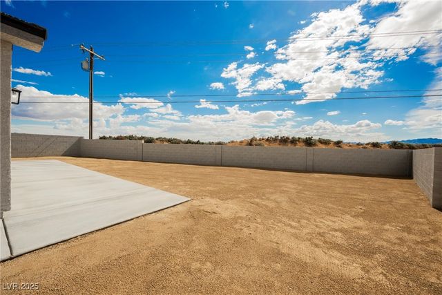 561 Valiant Avenue, Pahrump, NV 89060