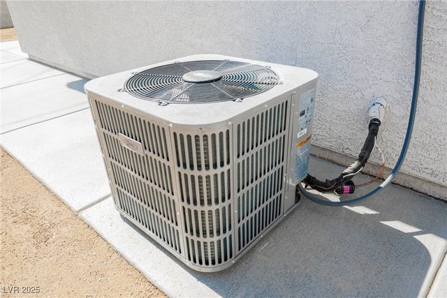 561 Valiant Avenue, Pahrump, NV 89060