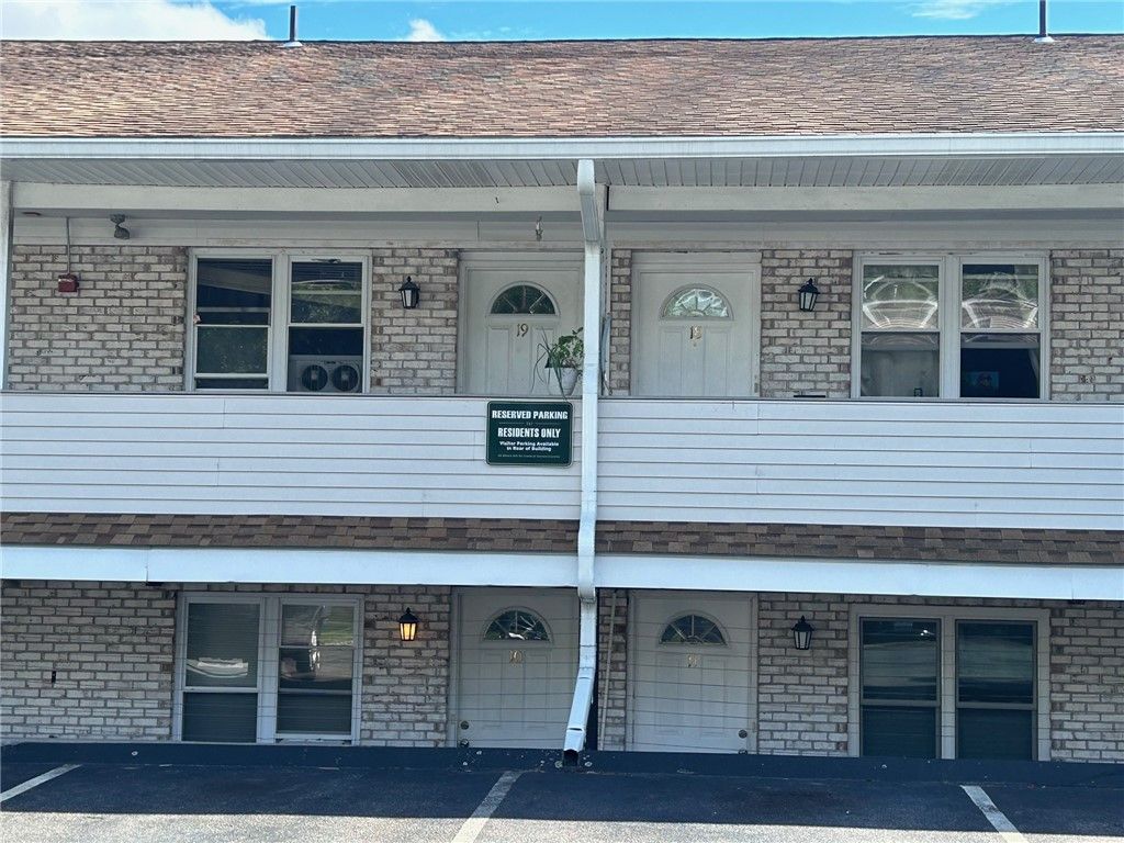 20 Hurdis Street 18, North Providence, RI 02904