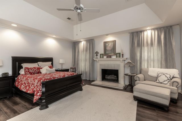 6710 KIRBY OAKS LN, Memphis, TN 38119
