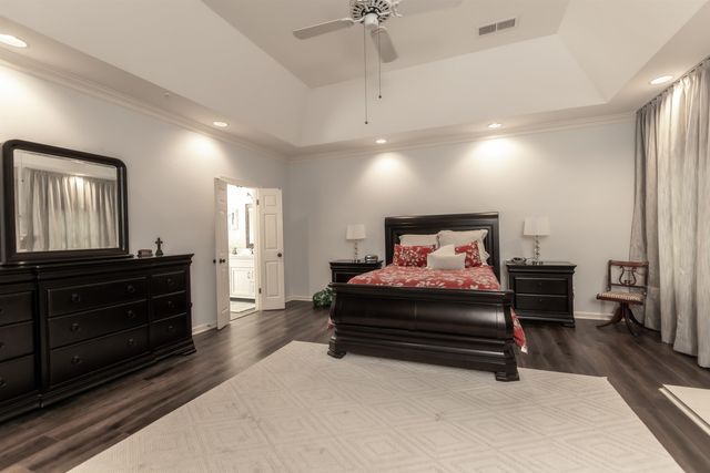 6710 KIRBY OAKS LN, Memphis, TN 38119