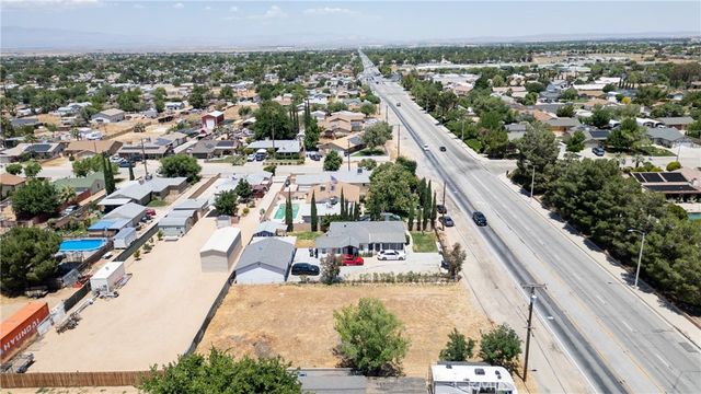 30 Avenue L-4, Lancaster, CA 93536