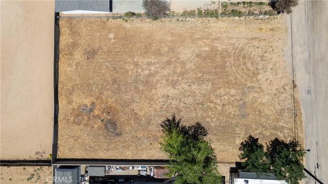 30 Avenue L-4, Lancaster, CA 93536
