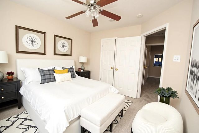 14 Wintergrass Place, The Woodlands, TX 77382