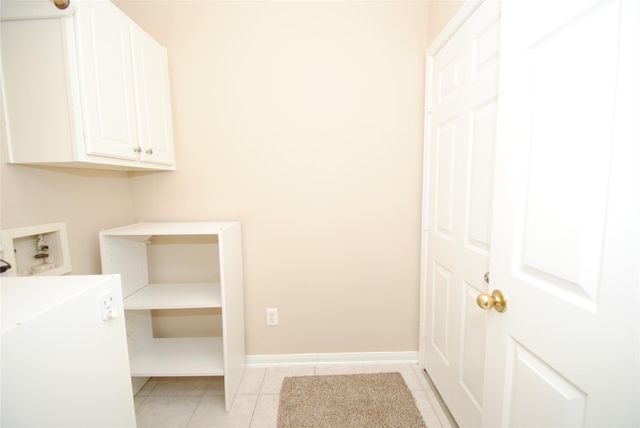 14 Wintergrass Place, The Woodlands, TX 77382